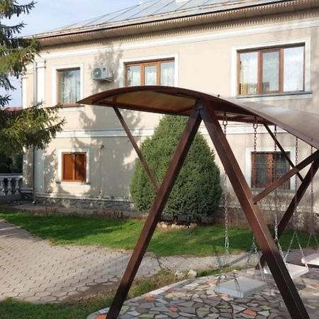 Room Hostel Dostyk Αλμάτι Εξωτερικό φωτογραφία