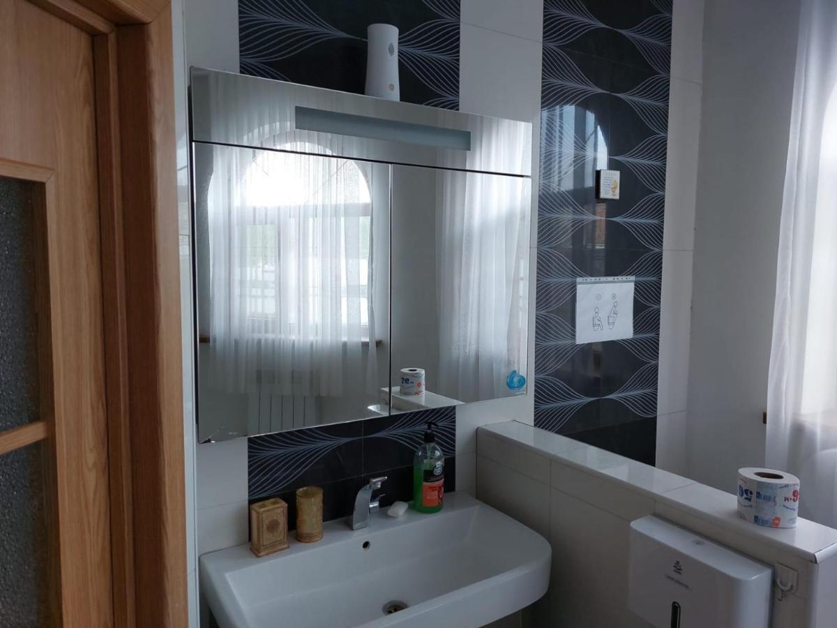 Room Hostel Dostyk Αλμάτι Εξωτερικό φωτογραφία