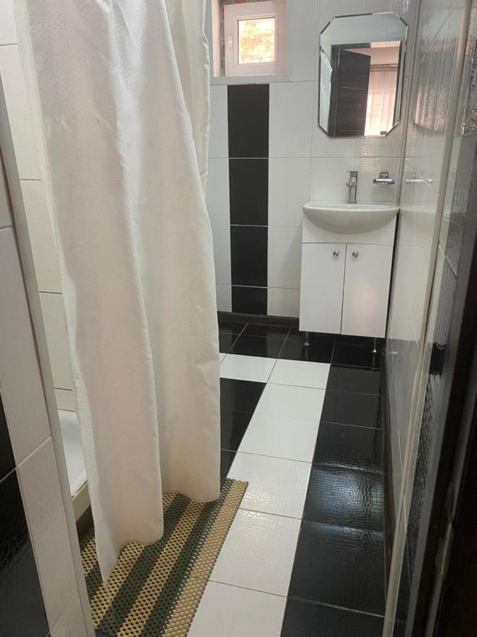 Room Hostel Dostyk Αλμάτι Εξωτερικό φωτογραφία