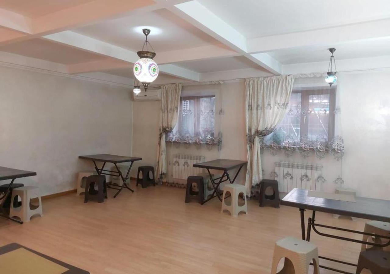 Room Hostel Dostyk Αλμάτι Εξωτερικό φωτογραφία